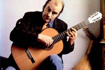 classical guitarist julian bream