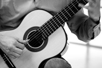 classical guitar photo