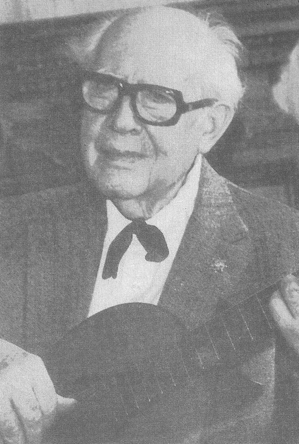 Classical guitarist Andres Segovia