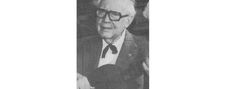 classical guitarist andres segovia