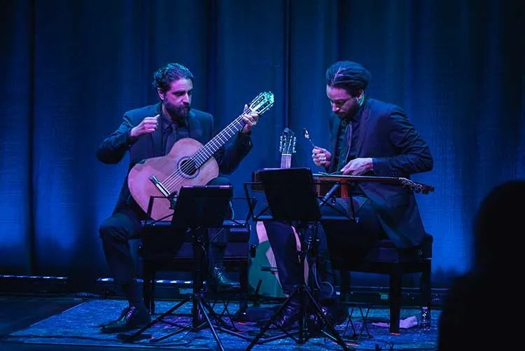 Duo Noire performing onstage