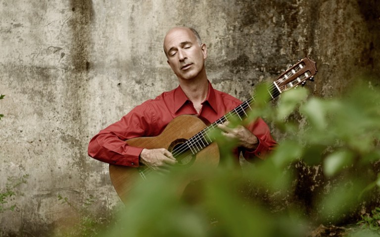 David Lesiner Classical Guitarist