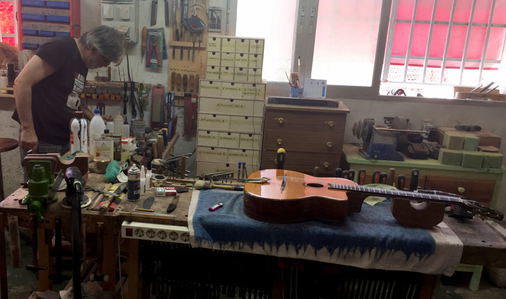 Geronimo Mateos Workshop Classical Guitar Magazine Nylon Guitar Luthier Spain Madrid