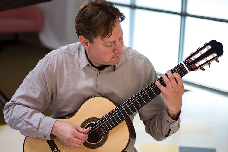 jason vieaux, classical guitarist