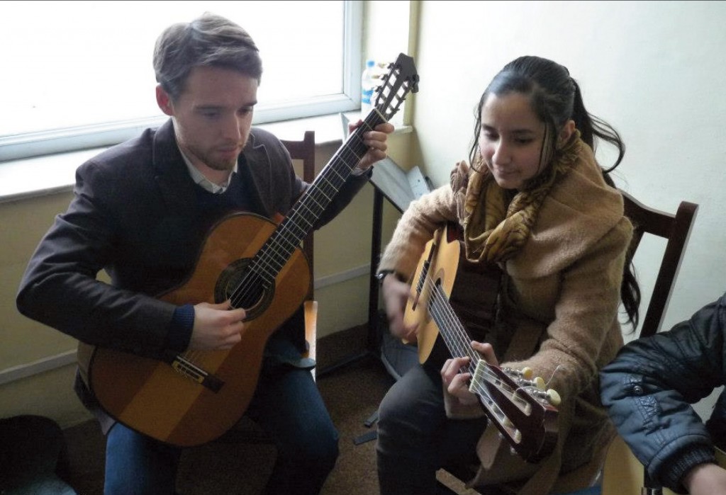 Classical Guitar in Kab