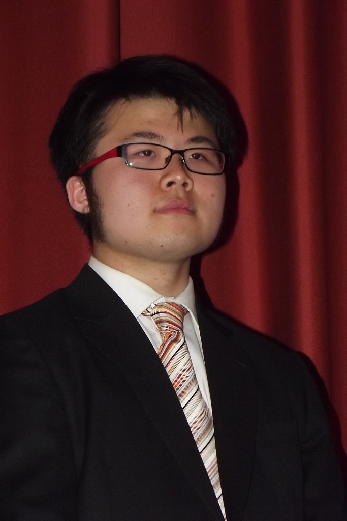 Senior division winner kevin Loh