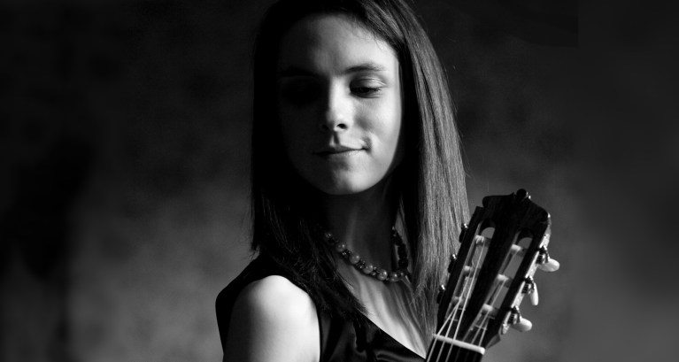 Laura Snowden Classical Guitar Magazine Julian Bream