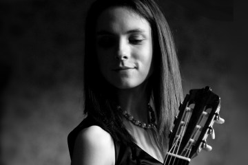 Laura Snowden Classical Guitar Magazine Julian Bream