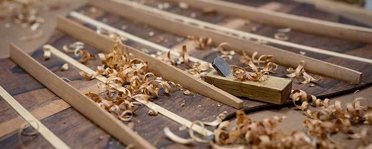 acoustic guitar luthier wood