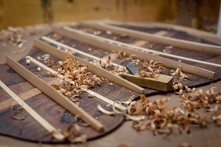 acoustic guitar luthier wood