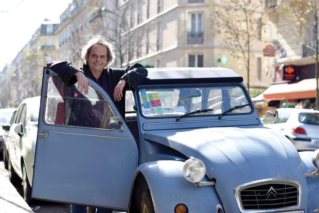 roland-dyens-classical-guitar-magazine-kathleen-bergeron