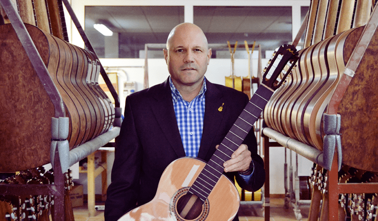 Manuel Rodrigeuz guitars