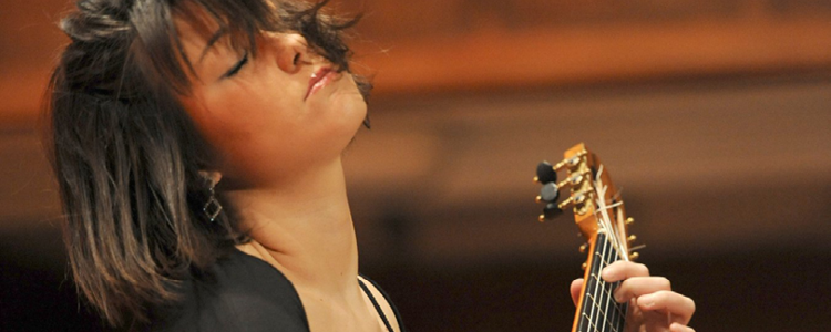 Sabrina Vlaskalic Classical Guitar